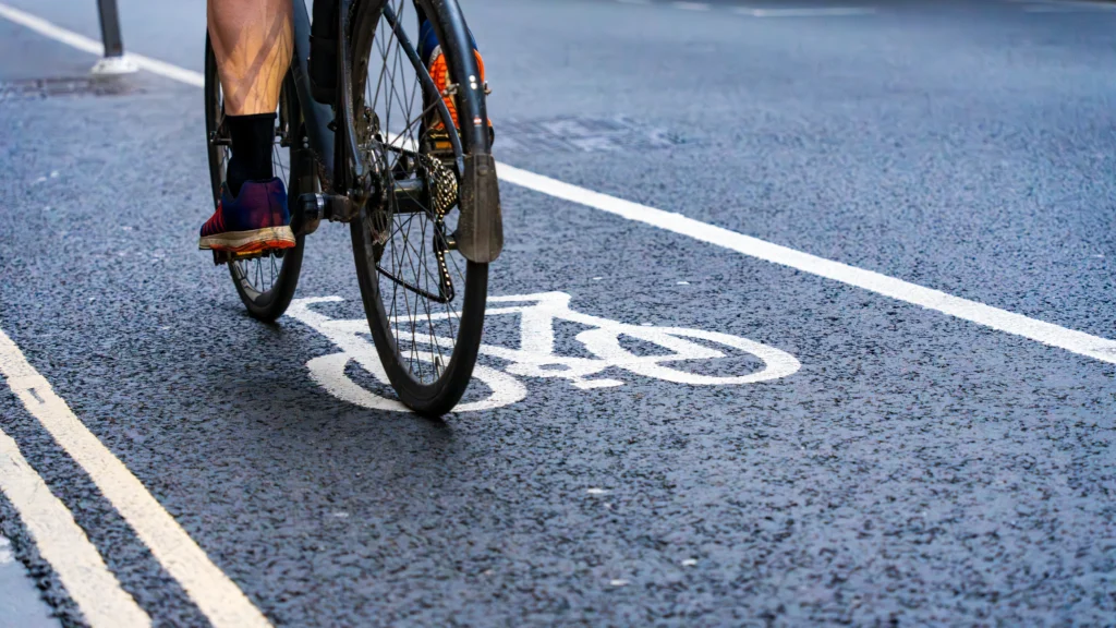 Where Cyclists Face the Highest Risks on US roads